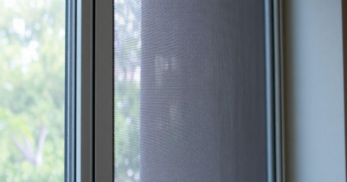 Janela de alum&iacute;nio com tela mosquiteiro: a solu&ccedil;&atilde;o ideal para conforto e prote&ccedil;&atilde;o