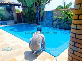 Capa em tela para cobrir piscina