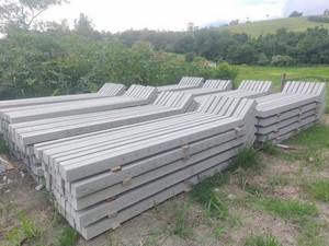 mourões para alambrado